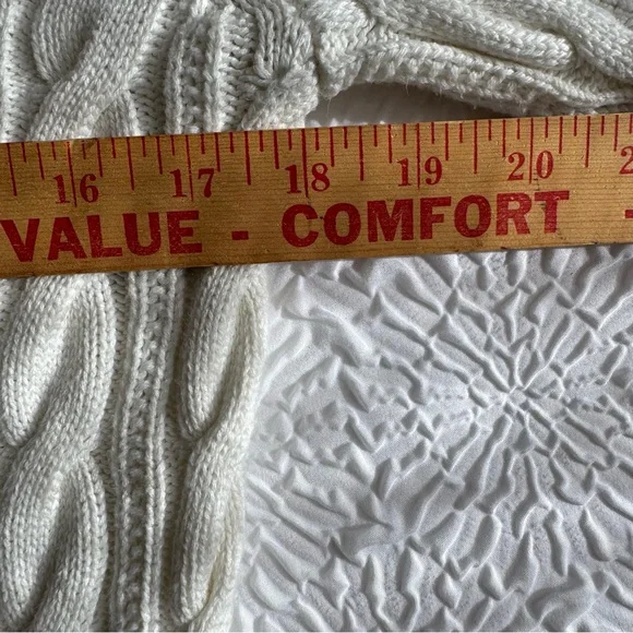 Lands’ End Drifter White Cable Knit Sweater Youth L (14–16) - Picture 12 of 16
